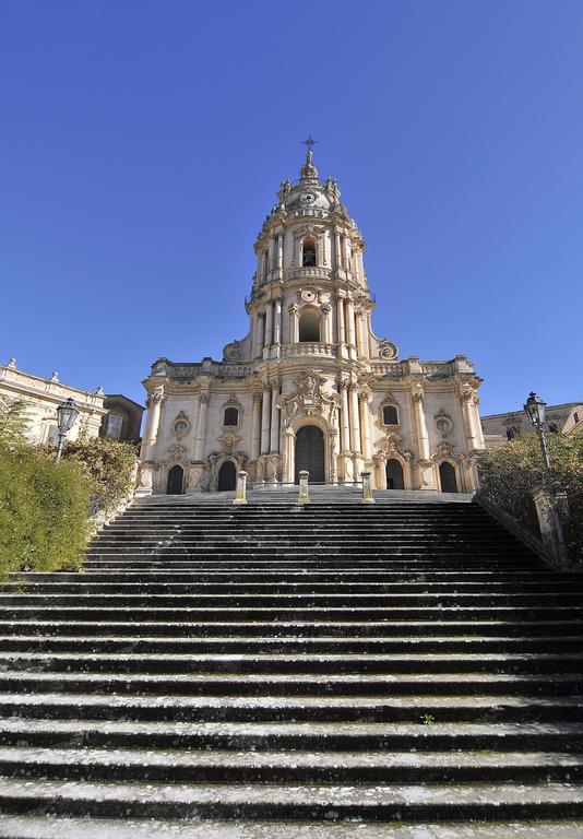 Vacanze Romantiche A Modica Luaran gambar